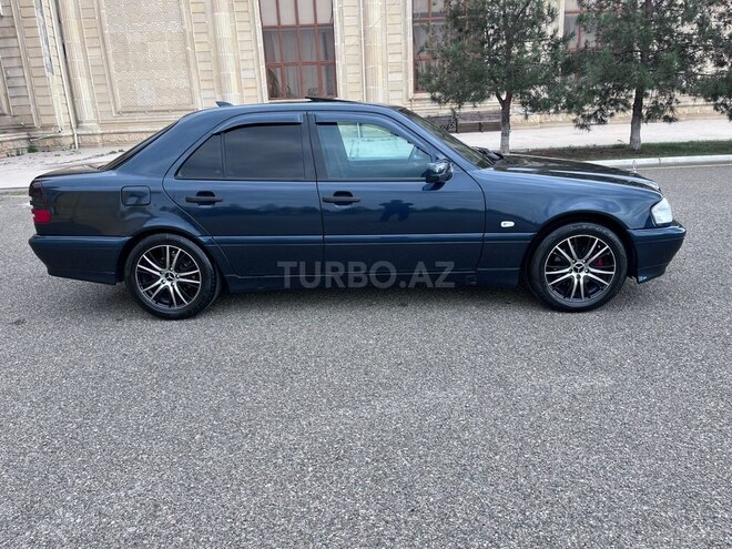 Mercedes C 230 1998, 380,000 km - 2.3 l - Bakı