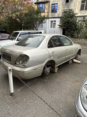Nissan Sunny 2008, 350,000 km - 1.3 l - Bakı