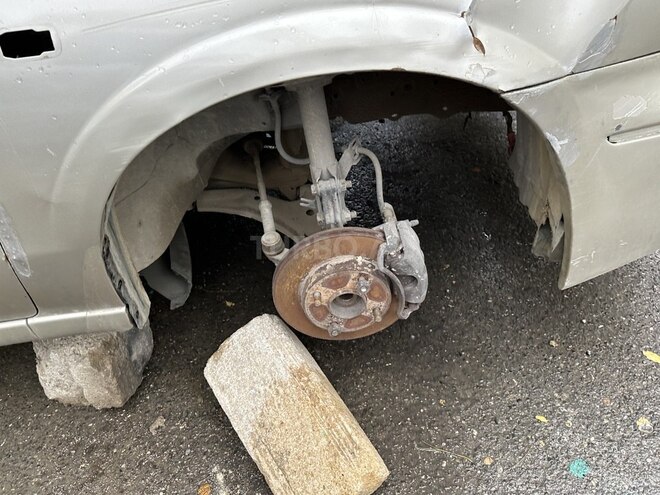 Nissan Sunny 2008, 350,000 km - 1.3 l - Bakı