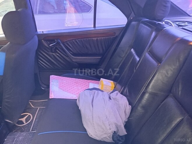 Mercedes C 180 1994, 238,000 km - 1.8 l - Saatlı