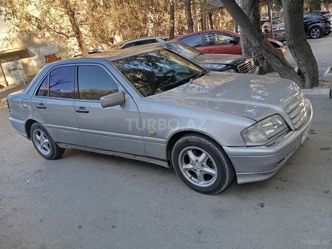 Mercedes C 180 1994, 238,000 km - 1.8 l - Saatlı