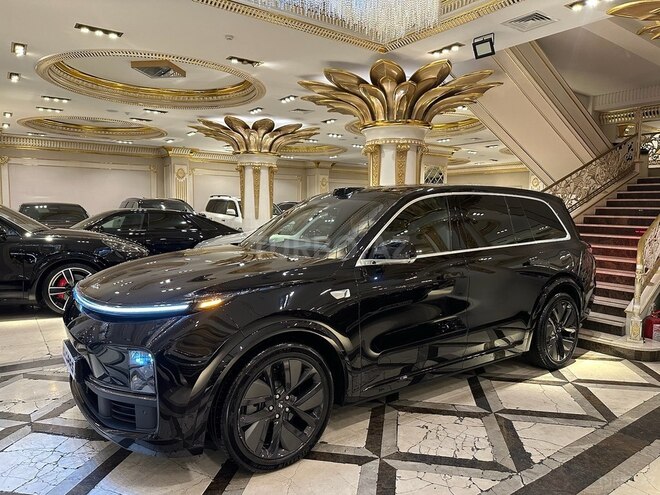 Li Auto L9-3