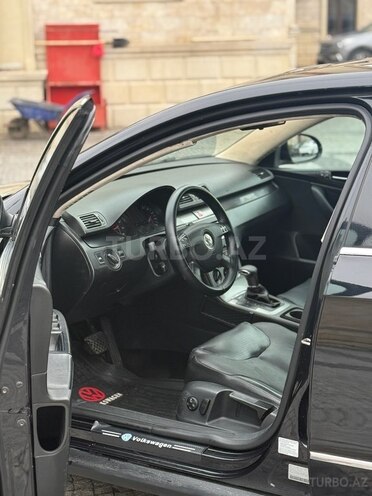 Volkswagen Passat 2006, 229,000 km - 2.0 l - Bakı