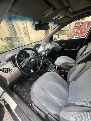 Hyundai ix35-6