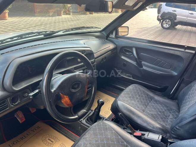 LADA (VAZ) 2114 2003, 300,000 km - 1.6 л - Şirvan