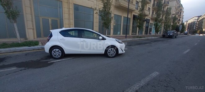 Toyota Aqua 2019, 123,570 km - 1.5 l - Bakı