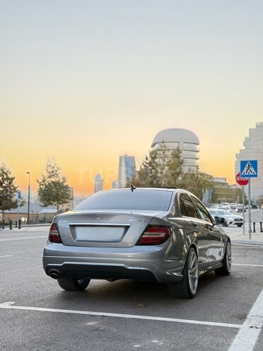 Mercedes C 200-5