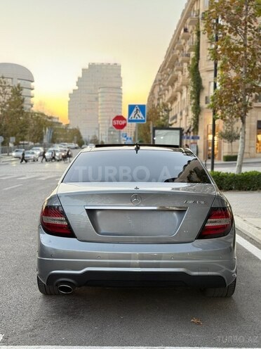 Mercedes C 200-6