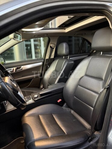 Mercedes C 200-16