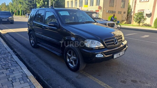 Mercedes ML 320 2003, 150,000 km - 3.2 l - Sumqayıt