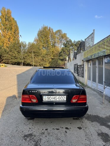 Mercedes E 280 1997, 314,523 km - 2.8 l - Qazax