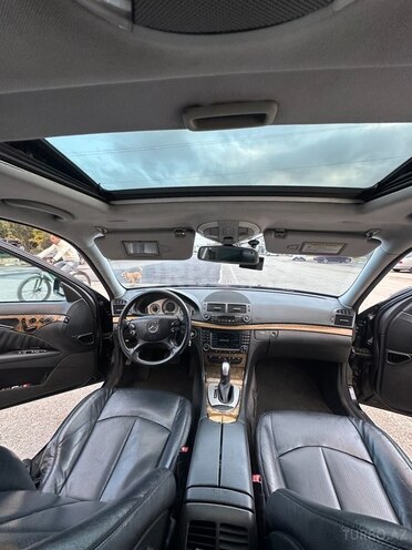 Mercedes E 300 2006, 267,000 km - 3.0 l - Bakı