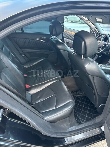 Mercedes E 300 2006, 267,000 km - 3.0 l - Bakı