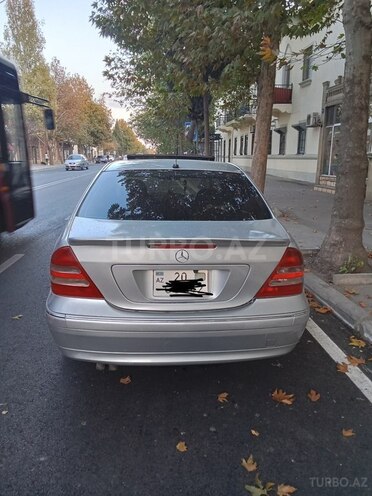 Mercedes C 240 2000, 385,000 km - 2.6 l - Gəncə