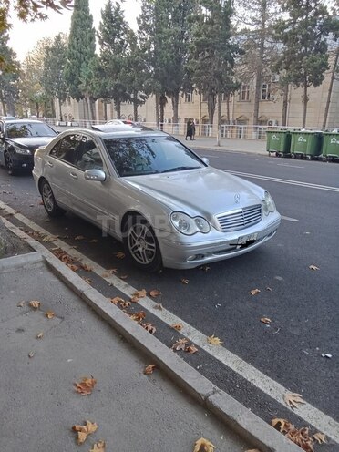 Mercedes C 240 2000, 385,000 km - 2.6 l - Gəncə