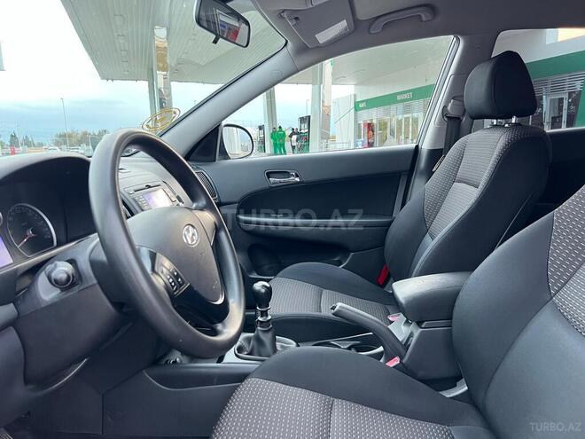 Hyundai i30 2007, 181,000 km - 1.4 л - Bakı