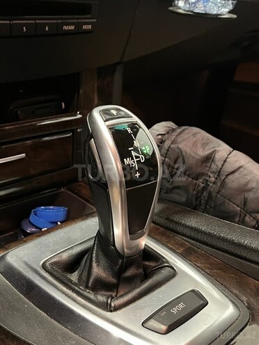 BMW 535 2009, 282,222 km - 3.0 l - Bakı