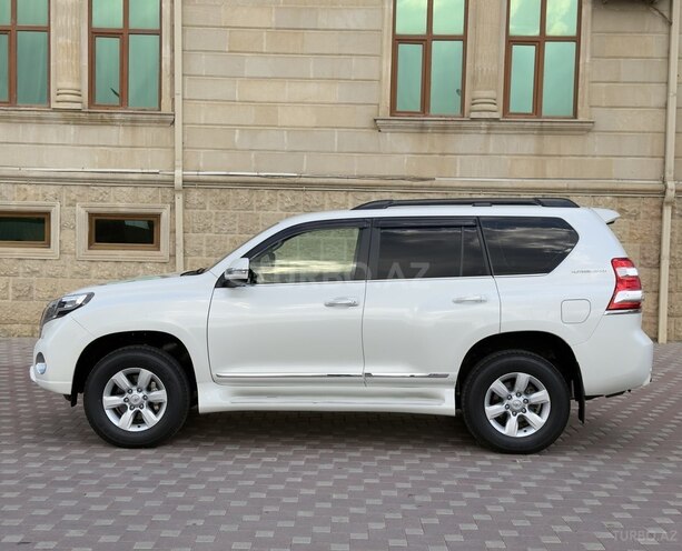 Toyota Land Cruiser Prado 2015, 83,200 km - 2.7 l - Şirvan