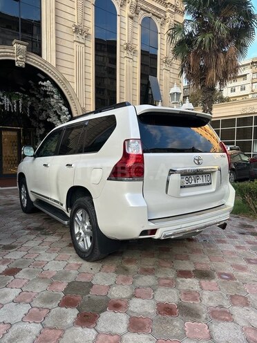 Toyota Land Cruiser Prado 2013, 194,000 km - 4.0 л - Bakı