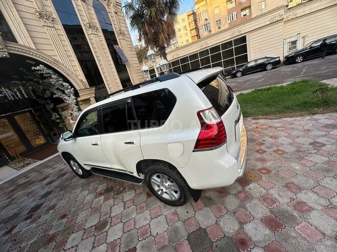 Toyota Land Cruiser Prado 2013, 194,000 km - 4.0 л - Bakı