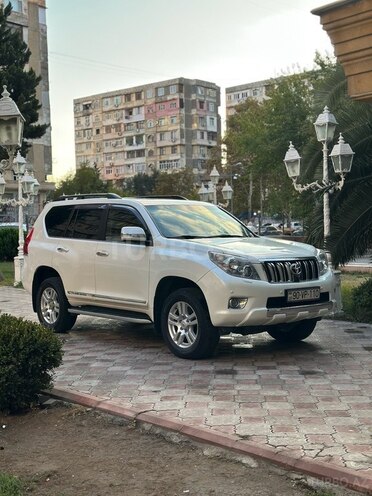 Toyota Land Cruiser Prado 2013, 194,000 km - 4.0 л - Bakı