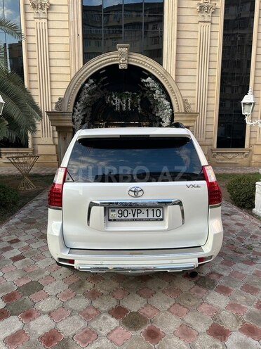 Toyota Land Cruiser Prado 2013, 194,000 km - 4.0 л - Bakı
