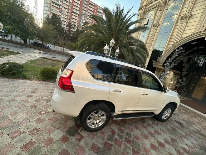 Toyota Land Cruiser Prado 2013, 194,000 km - 4.0 л - Bakı