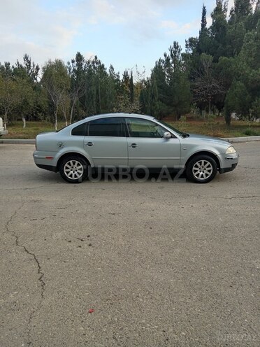 Volkswagen Passat 2002, 357,465 km - 1.8 l - Bakı