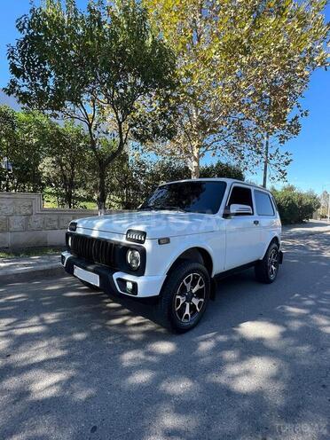LADA (VAZ) Niva 2015, 195,000 km - 1.7 l - Gəncə