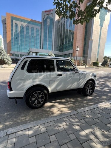 LADA (VAZ) Niva 2015, 195,000 km - 1.7 l - Gəncə