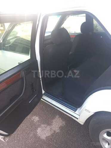 Mercedes 220 E 1997, 250,000 km - 2.2 l - Bakı