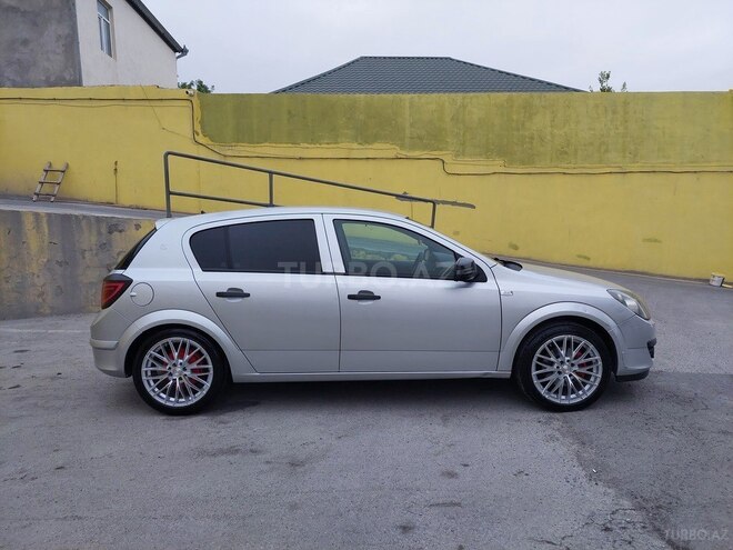 Opel Astra 2005, 245,000 km - 1.4 l - Bakı