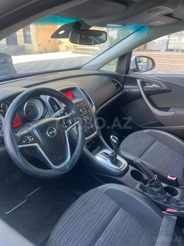 Opel Astra 2015, 160,000 km - 1.6 л - Bakı