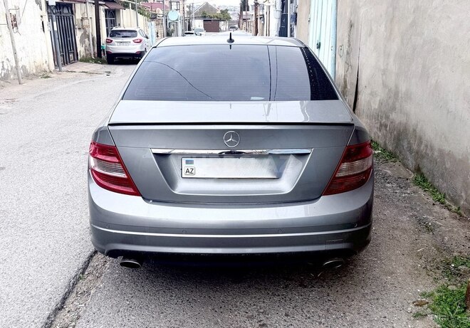 Mercedes C 250 4MATIC 2011, 325,000 km - 2.5 l - Bakı
