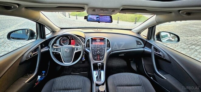 Opel Astra 2018, 44,000 km - 1.4 l - Bakı
