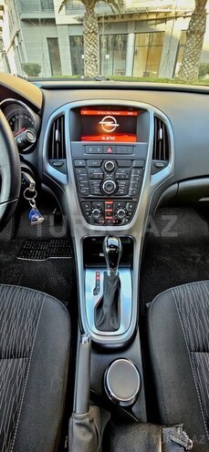 Opel Astra 2018, 44,000 km - 1.4 l - Bakı