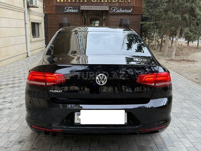 Volkswagen Passat 2018, 142,000 km - 1.8 l - Bakı