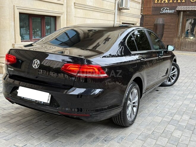 Volkswagen Passat 2018, 142,000 km - 1.8 l - Bakı