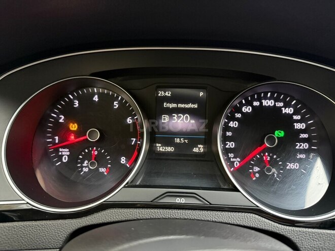 Volkswagen Passat 2018, 142,000 km - 1.8 l - Bakı