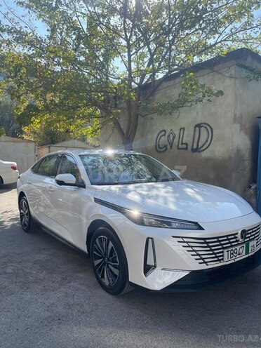 Changan Eado 2025, 0 km - 1.5 l - Bakı