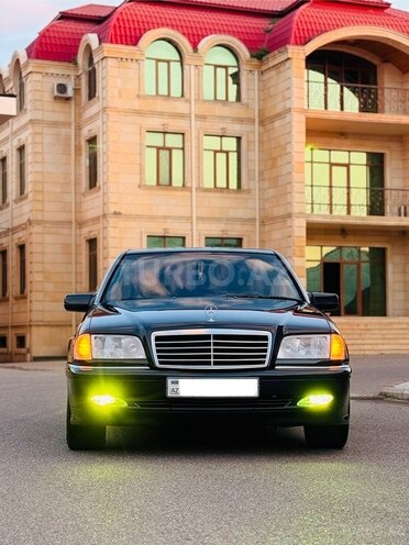 Mercedes C 200 1998, 266,131 km - 2.0 л - İmişli