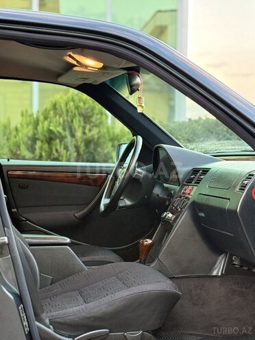 Mercedes C 200 1998, 266,131 km - 2.0 л - İmişli