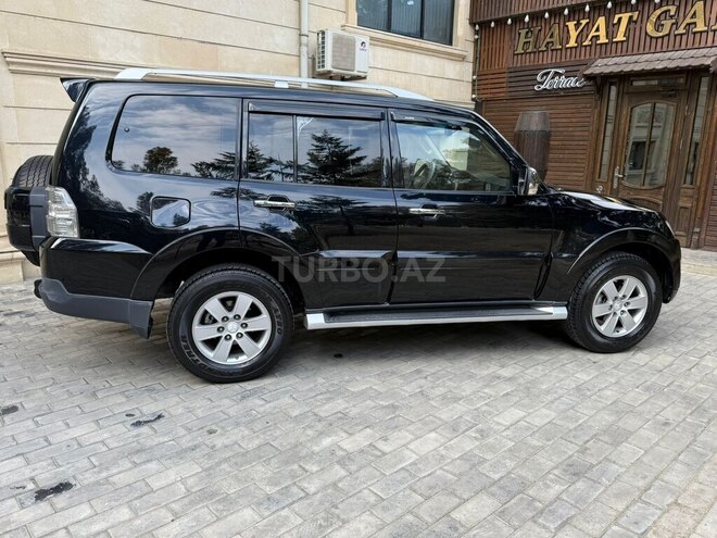 Mitsubishi Pajero 2007, 240,000 km - 3.0 л - Bakı