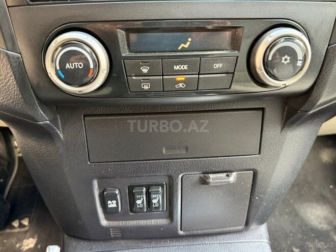 Mitsubishi Pajero 2007, 240,000 km - 3.0 л - Bakı