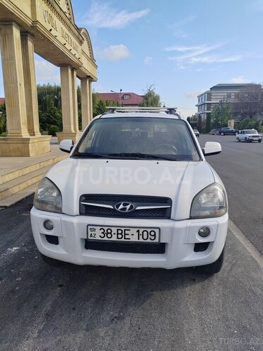 Hyundai Tucson 2008, 277,000 km - 2.0 l - Qusar