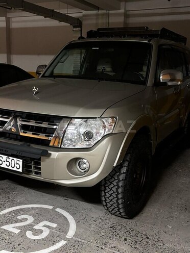 Mitsubishi Pajero 2012, 173,000 km - 3.0 л - Bakı