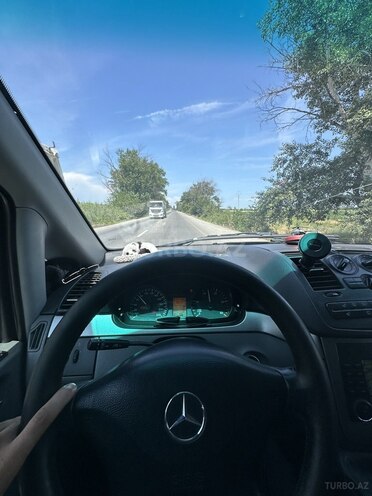 Mercedes Vito 115 CDI-5