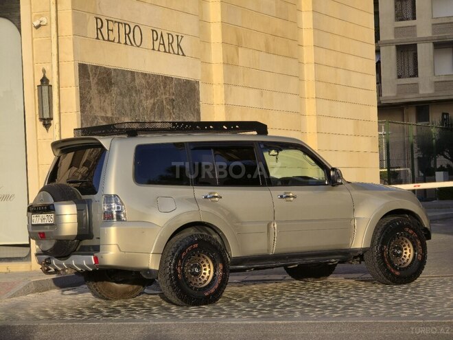 Mitsubishi Pajero 2012, 173,000 km - 3.0 л - Bakı