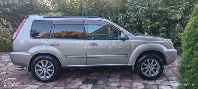 Nissan X-Trail 2001, 188,000 km - 2.0 л - Qazax