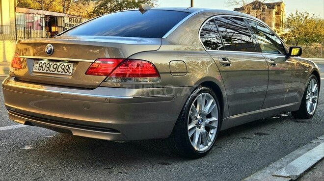 BMW 740 2006, 248,741 km - 4.0 л - Bakı